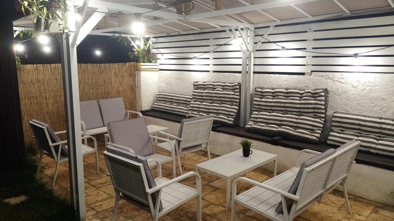 Dimora Ducabianco Acomodação com café da manhã Monopoli Exterior foto