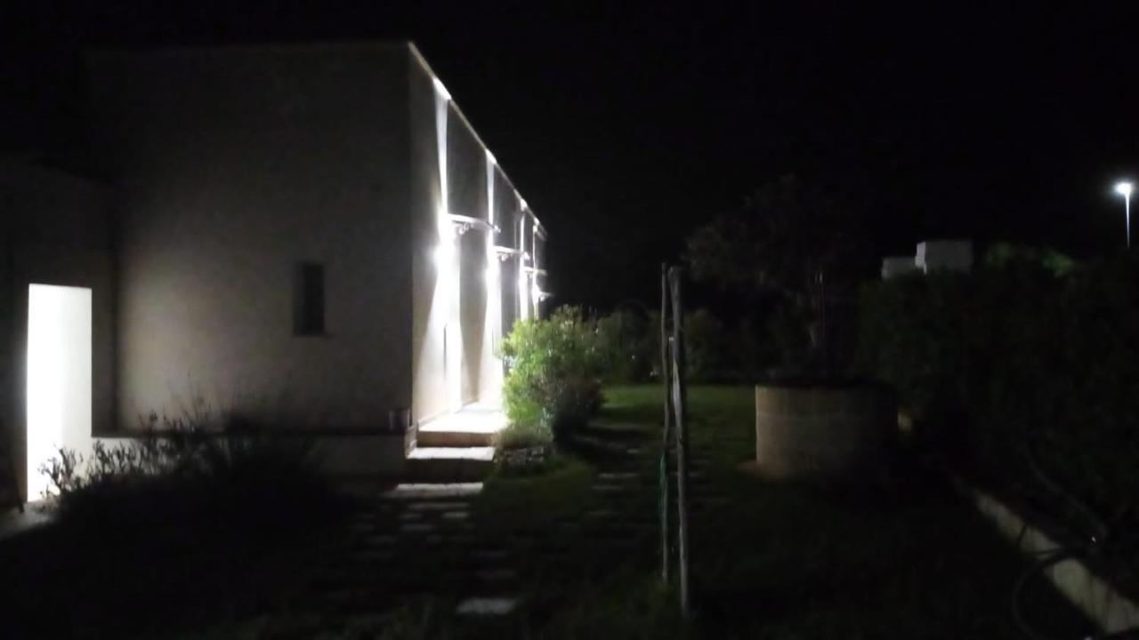 Dimora Ducabianco Acomodação com café da manhã Monopoli Exterior foto